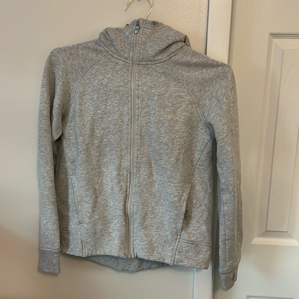 Lulu Lemon Zip up sweatshirt Color:Gray Size: 4